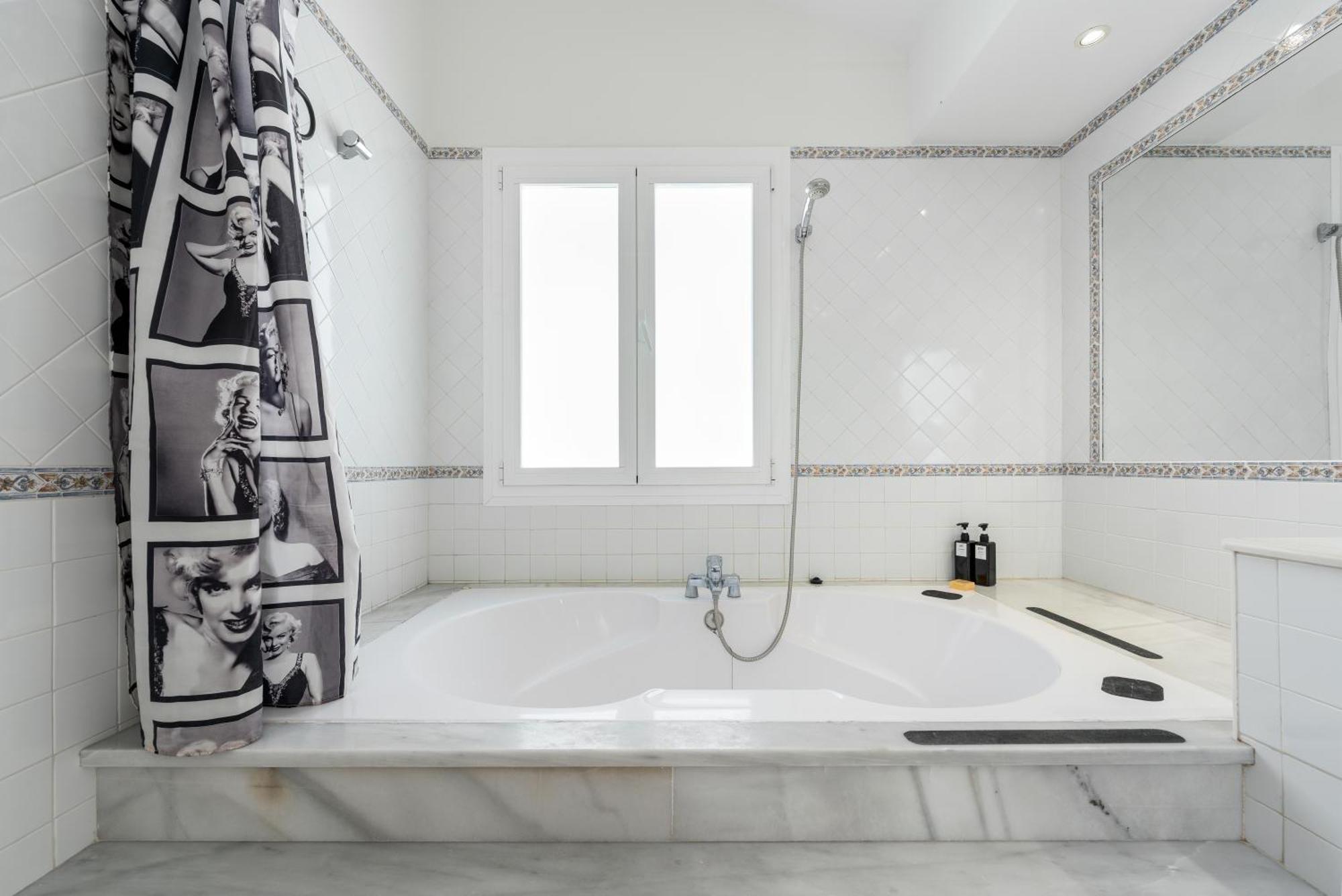 243-Fully Renovated-Puerto Banus Marbella Front Line Penthouse Lägenhet Exteriör bild
